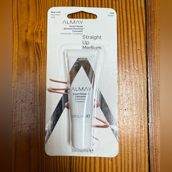 Almay Smart Shade Concealer - Straight Up Medium 030 - Picture 1 of 2